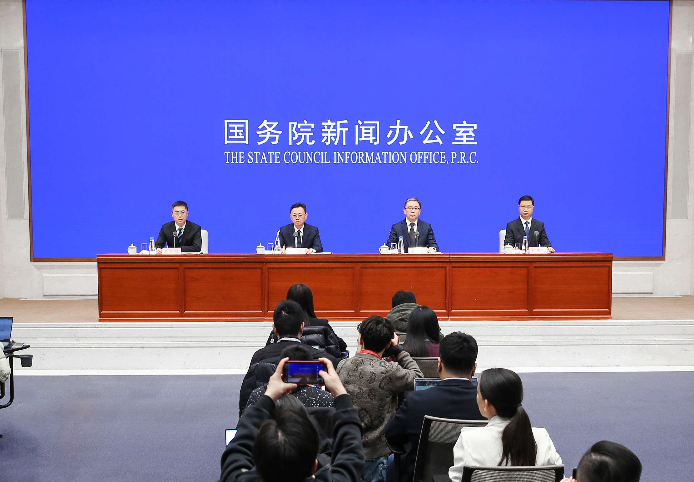 1F14D3E72D6BB000AB26F0517CF_DA37198B_1DE310.jpg?e= 1F14D3E72D6BB000AB26F0517CF_DA37198B_1DE310.jpg?e=