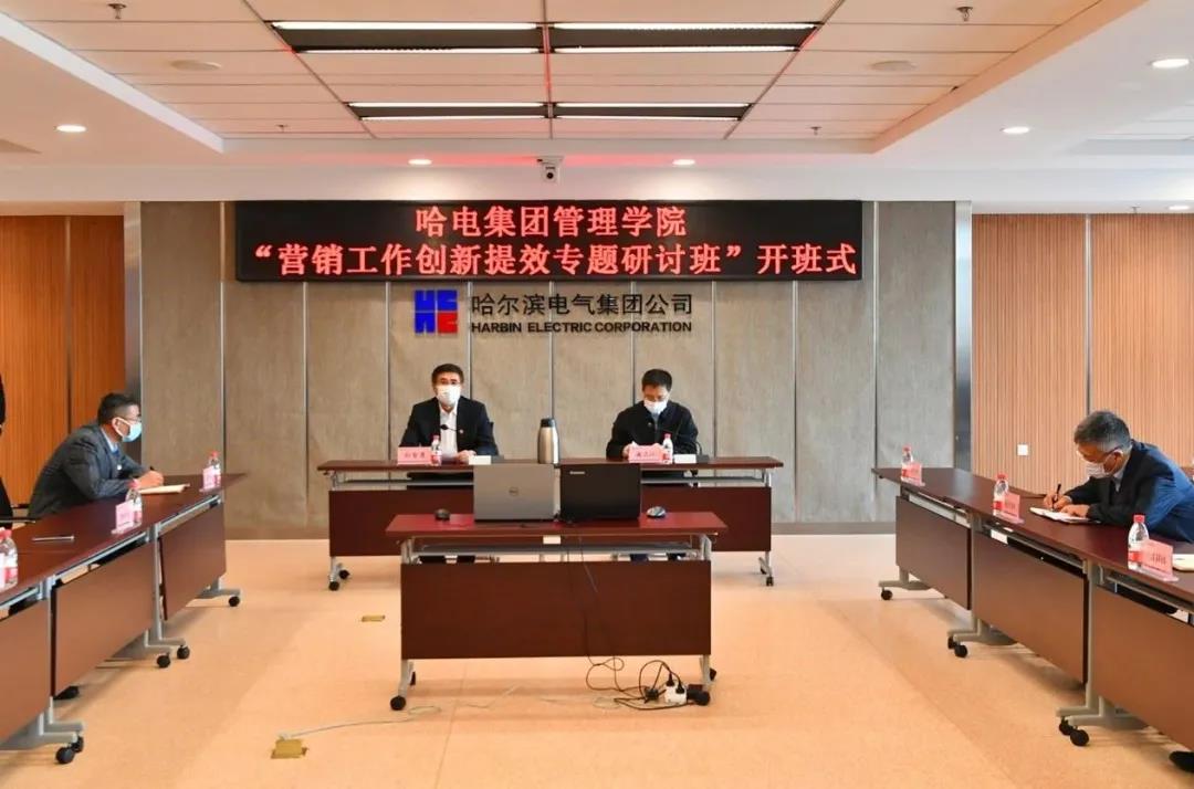 D01F3C3241EF384192B0C71CF61_4417F141_1589D.jpg?e= D01F3C3241EF384192B0C71CF61_4417F141_1589D.jpg?e=