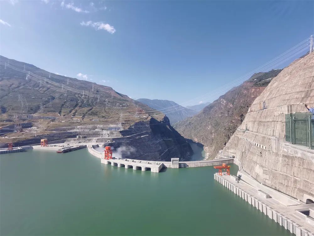 8BF1EB4C7B1F7C673BECFA53694_B902F85C_16628.jpg?e= J9.COM·(中国集团)官方网站