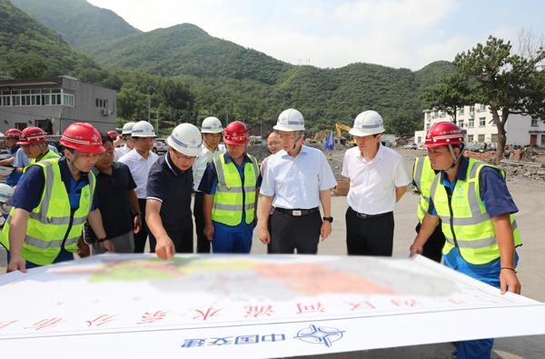 EC065397FA0CA1BC7C8002C30FD_DEC0D84F_3CD5D.jpg?e= EC065397FA0CA1BC7C8002C30FD_DEC0D84F_3CD5D.jpg?e=