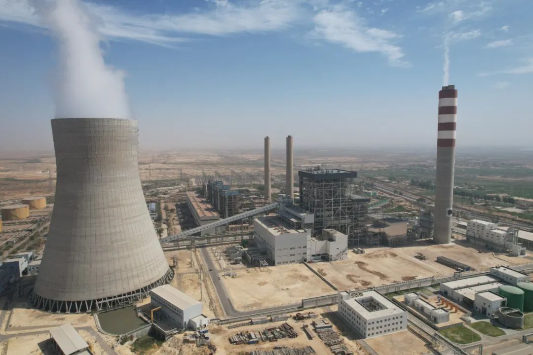 F0C85AFF71408EF39F7ED2AB529_C30A592B_18A65.jpg?e= F0C85AFF71408EF39F7ED2AB529_C30A592B_18A65.jpg?e=