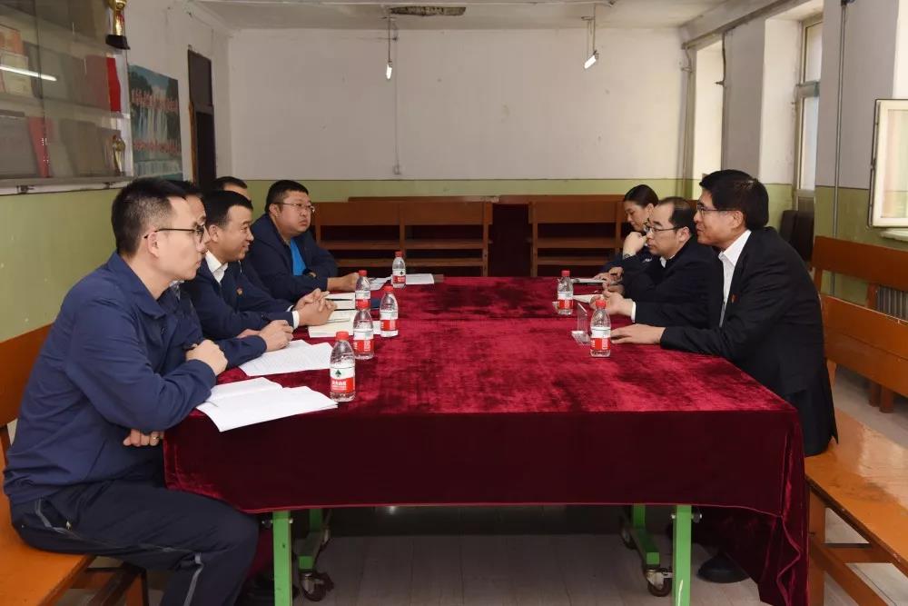 4EEE5D4B92568939AF2ADCFDB4D_421DFAA6_10DE4.jpg?e= 4EEE5D4B92568939AF2ADCFDB4D_421DFAA6_10DE4.jpg?e=