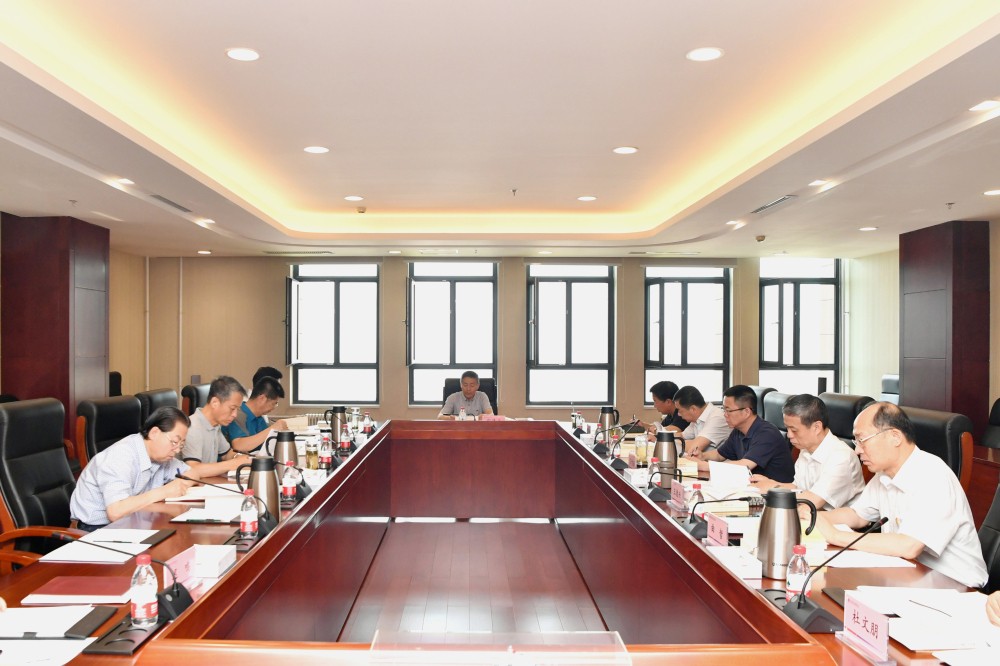 1DCD3EE4357605A1EB613666C4E_8D286D08_20579.jpg?e= 1DCD3EE4357605A1EB613666C4E_8D286D08_20579.jpg?e=