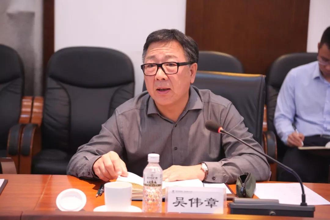 EF4C5E3A3673AF5DFF31C14DEE4_66349AEB_101A2.jpg?e= EF4C5E3A3673AF5DFF31C14DEE4_66349AEB_101A2.jpg?e=