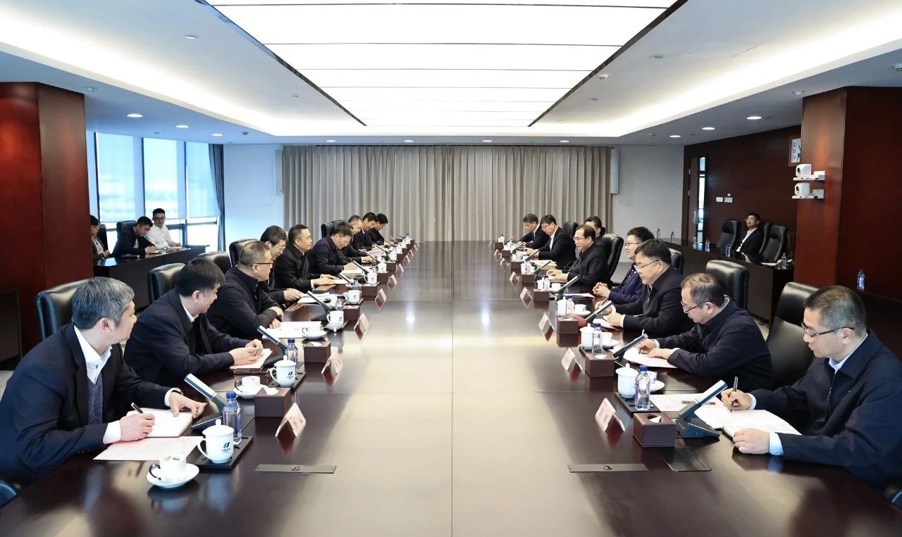 07EC4F7931CD10FF599A0501A7C_A252140C_2115B.jpg?e= 07EC4F7931CD10FF599A0501A7C_A252140C_2115B.jpg?e=