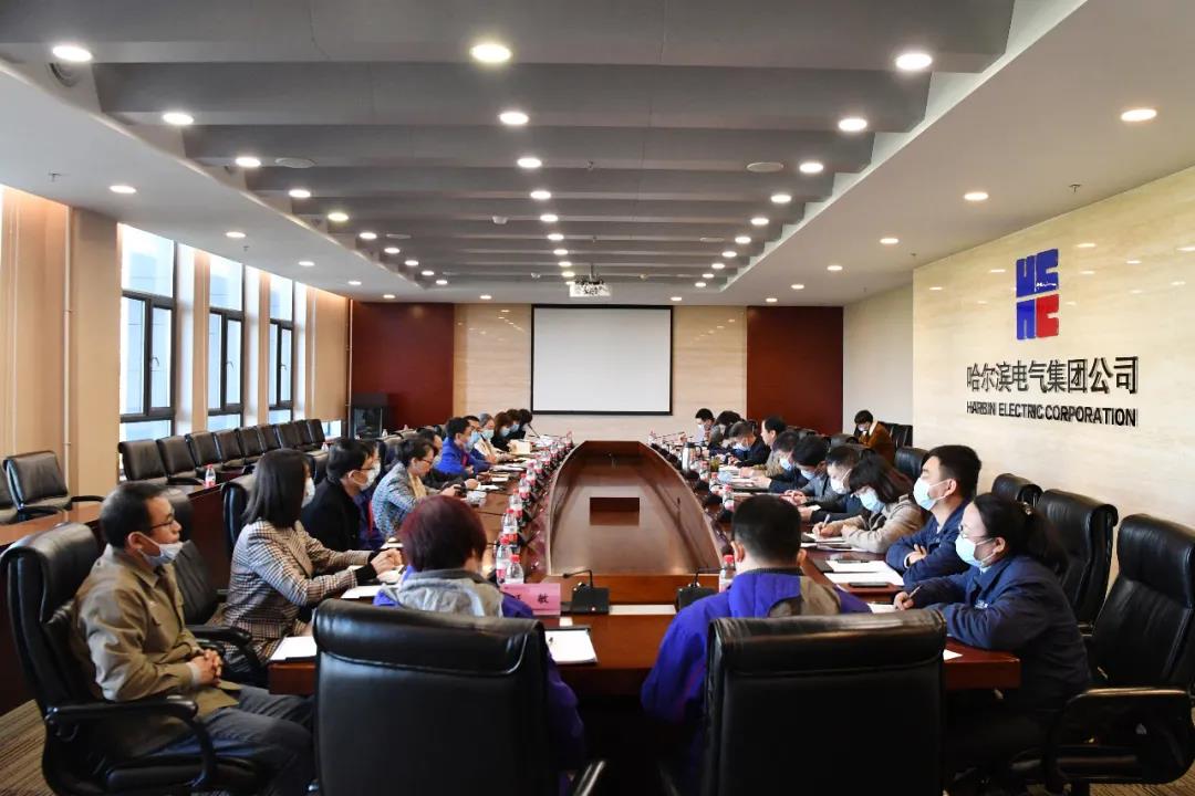 B32CD9FE85AC365B4E0923BF740_320FCFB9_178E8.jpg?e= B32CD9FE85AC365B4E0923BF740_320FCFB9_178E8.jpg?e=