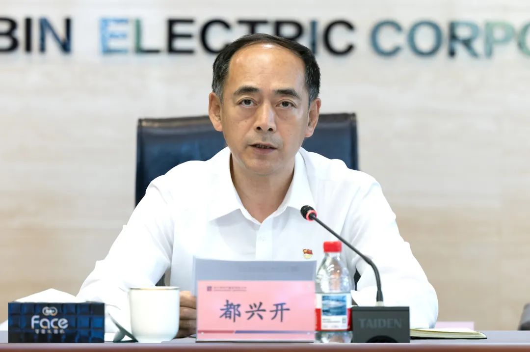 A2B8D97AB1100E1F91D40BB85BE_D43B795B_F228.jpg?e= 图片