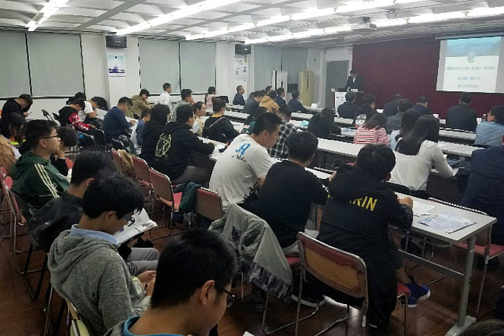 34889E45A16A86846AA61A30F2E_3DDE4CD0_18695.jpg?e= 34889E45A16A86846AA61A30F2E_3DDE4CD0_18695.jpg?e=