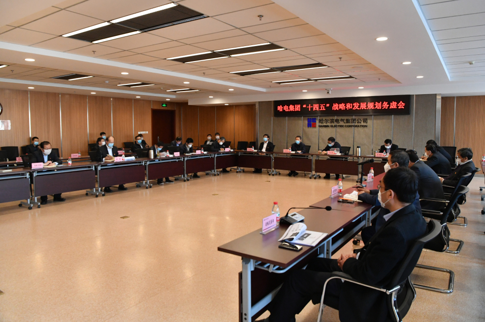 A1D3016D2D280642E5623D3EFE3_4176B3A7_932F5.jpg?e= A1D3016D2D280642E5623D3EFE3_4176B3A7_932F5.jpg?e=