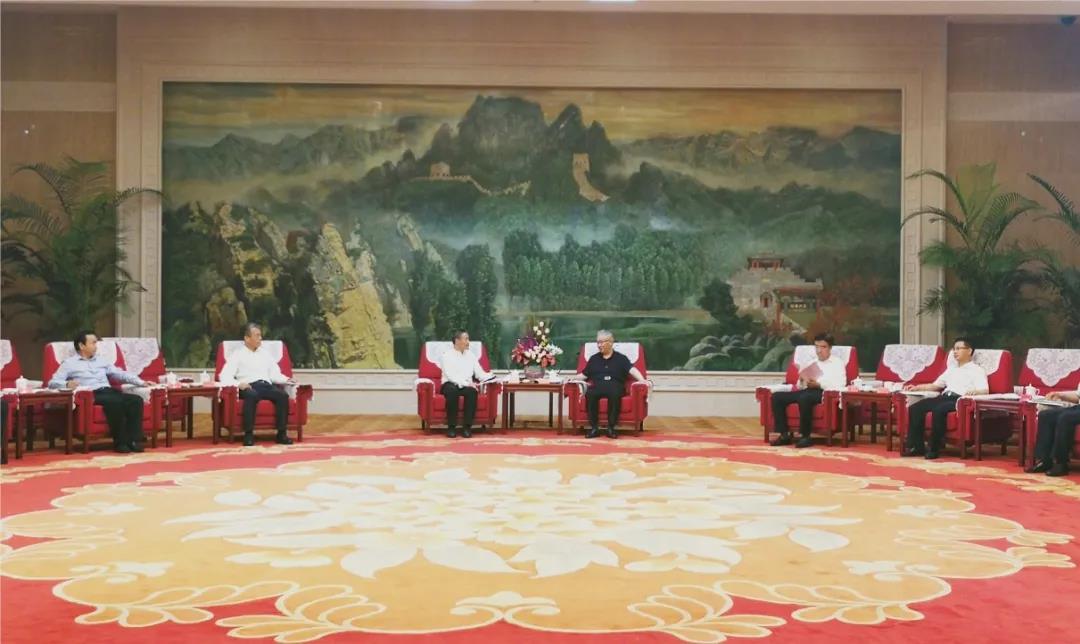 6303F31B5ECAFCD336342316122_9CD43247_14C79.jpg?e= 6303F31B5ECAFCD336342316122_9CD43247_14C79.jpg?e=