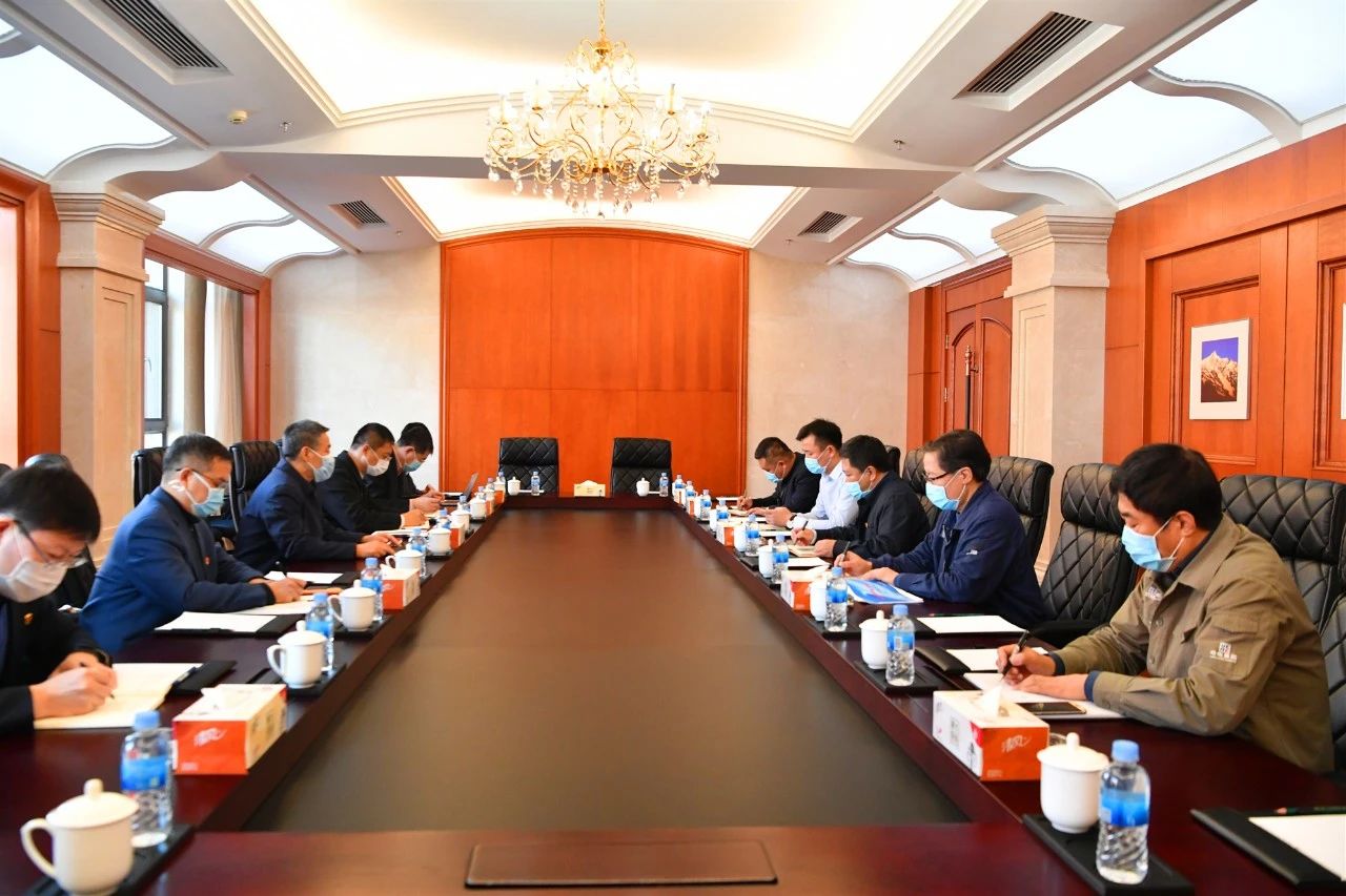 7019D349B7825F5BC74145B16D5_E74AD0BA_26383.jpg?e= 7019D349B7825F5BC74145B16D5_E74AD0BA_26383.jpg?e=