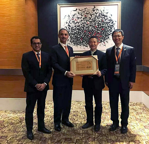 2A4A52AA36681AE180CA4D23681_E764C5D3_151D3.jpg?e= 2A4A52AA36681AE180CA4D23681_E764C5D3_151D3.jpg?e=