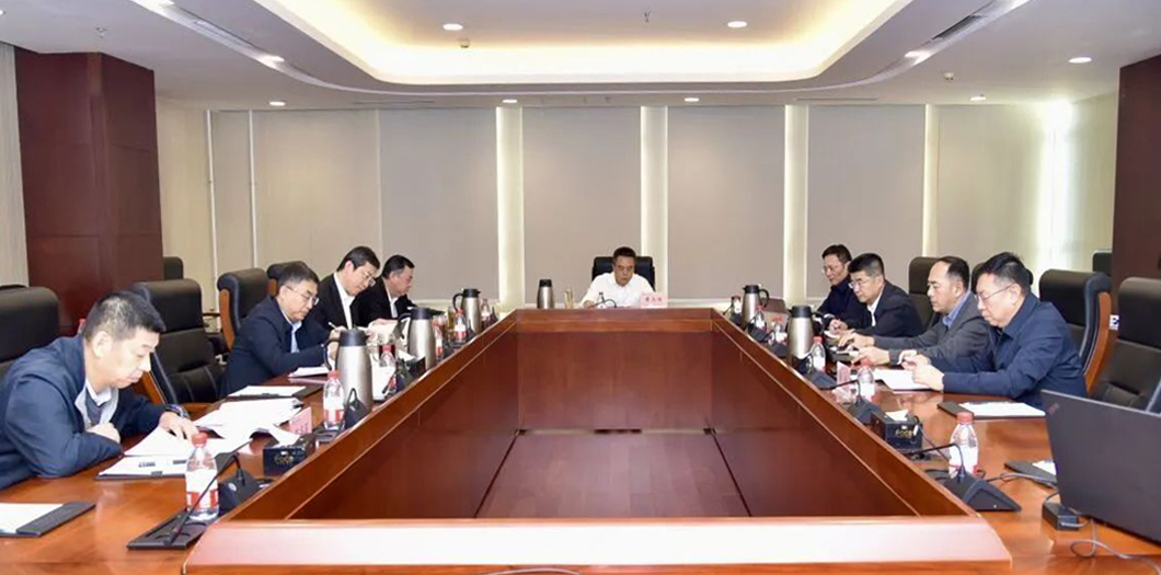 62FE19E807F12D40457B9C6AFA3_AA811CB3_50A4B.jpg?e= 62FE19E807F12D40457B9C6AFA3_AA811CB3_50A4B.jpg?e=