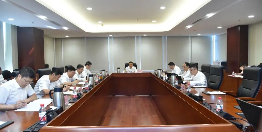 8C0793617A68ACE74A2945D297A_070F645D_11724.jpg?e= 8C0793617A68ACE74A2945D297A_070F645D_11724.jpg?e=