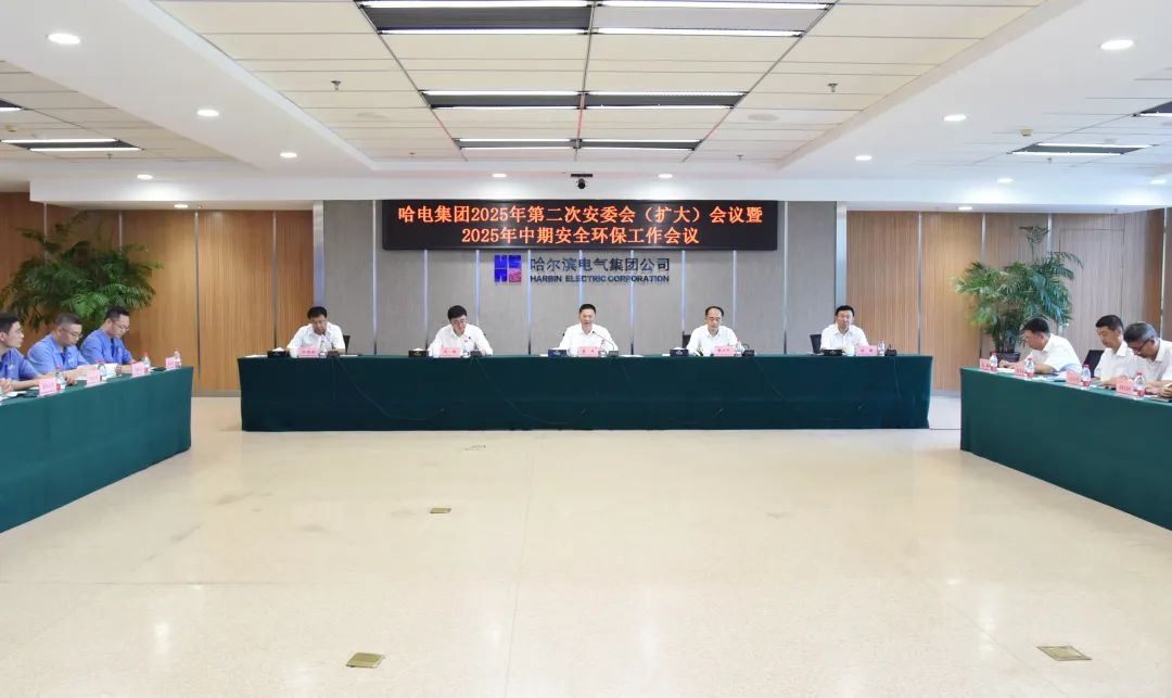 30E6C393FCFEB030ABD0F251441_FB93C43C_119E7.jpg?e= 30E6C393FCFEB030ABD0F251441_FB93C43C_119E7.jpg?e=