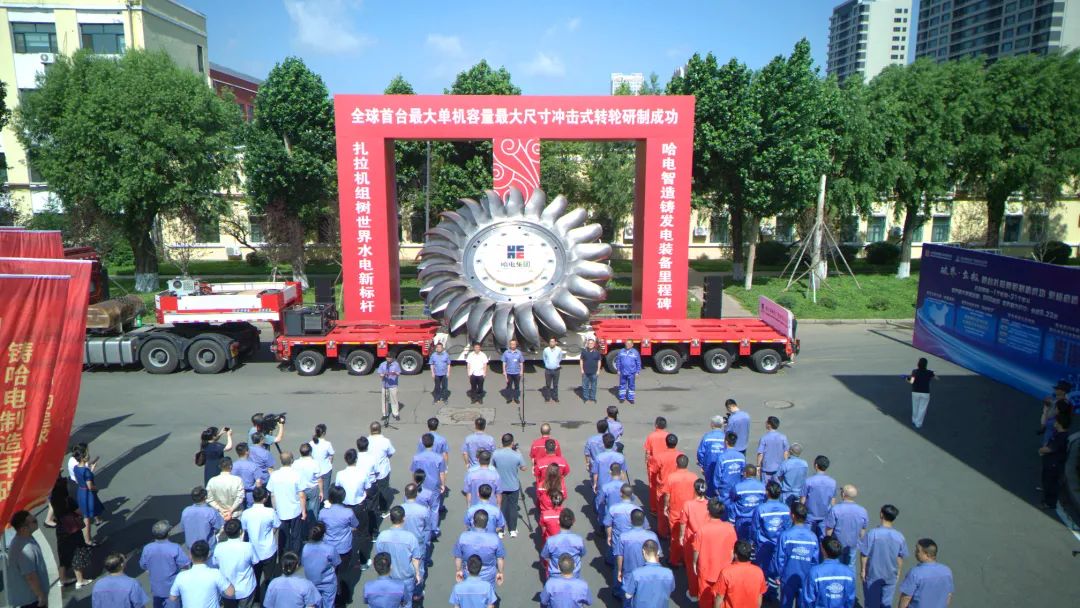 D4940A0A5922BFB13CD1D6CD90C_55DFA882_26835.jpg?e= D4940A0A5922BFB13CD1D6CD90C_55DFA882_26835.jpg?e=