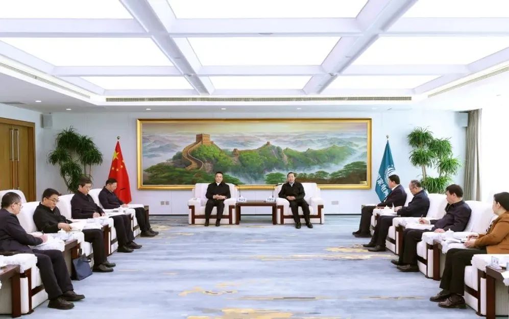 C59D1D0EBAFDC4250CEE22D3C25_7A6577FF_15C36.jpg?e= C59D1D0EBAFDC4250CEE22D3C25_7A6577FF_15C36.jpg?e=