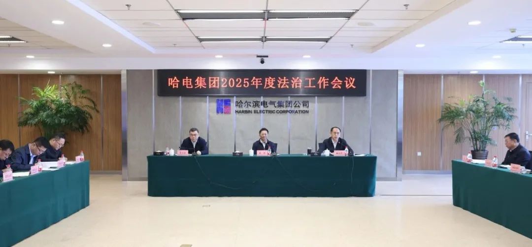 6894511A62EC9EA44C75FAEF3E0_F6543F5F_E8C4.jpg?e= 6894511A62EC9EA44C75FAEF3E0_F6543F5F_E8C4.jpg?e=