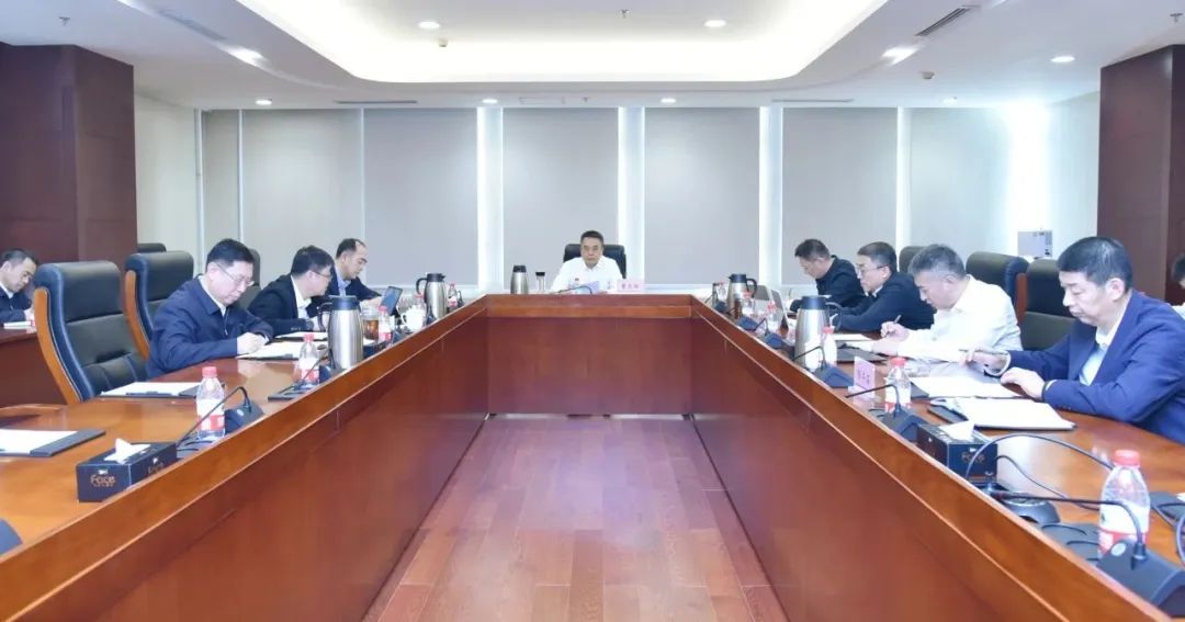 0CE4E71E1E9AE7D45010CB1F693_69BFE175_114C4.jpg?e= 0CE4E71E1E9AE7D45010CB1F693_69BFE175_114C4.jpg?e=