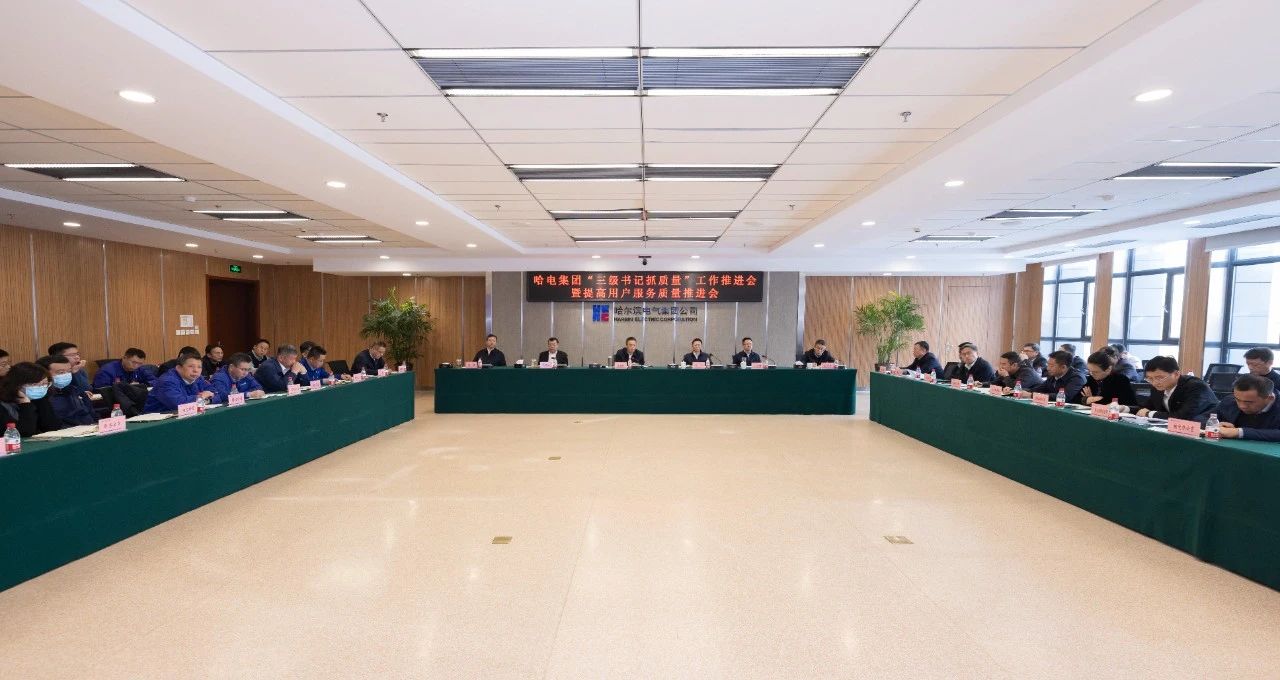 ED70C71A78B0C3A093AE7BC3BE5_4781FC4B_1C67B.jpg?e= ED70C71A78B0C3A093AE7BC3BE5_4781FC4B_1C67B.jpg?e=