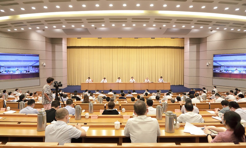 �����ڡ����ʡ����󡢹���ί�����鳤����ҵ����