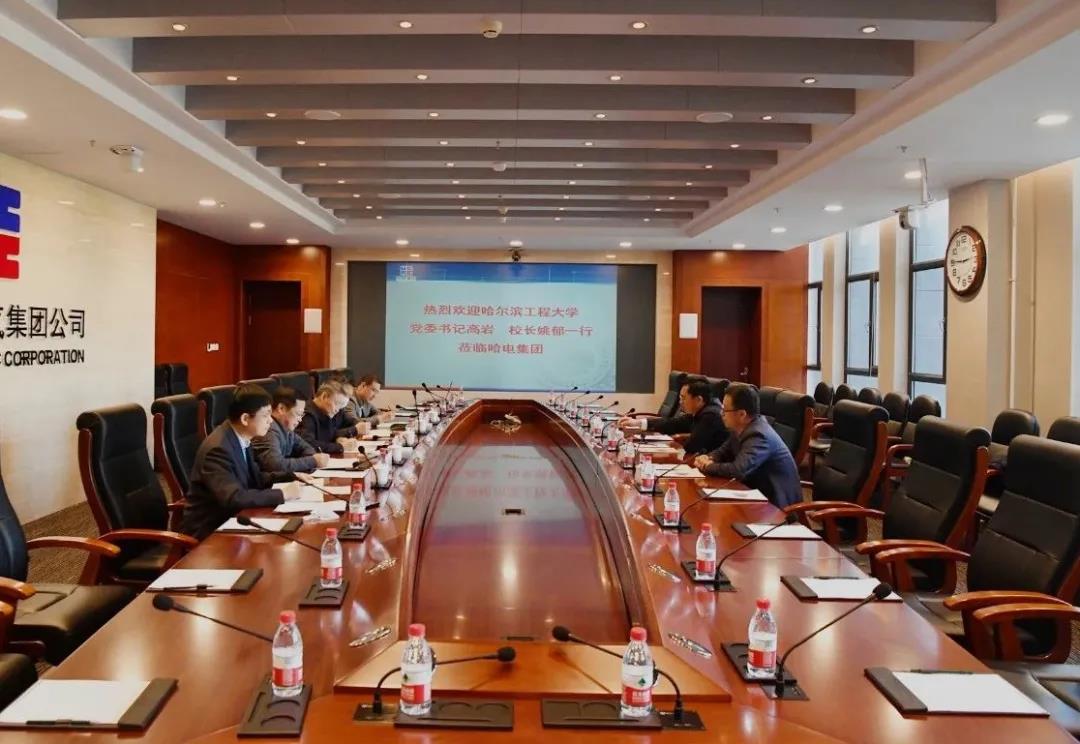 647670ABAF8687C631387DB4FC7_5B28656F_196E4.jpg?e= 647670ABAF8687C631387DB4FC7_5B28656F_196E4.jpg?e=